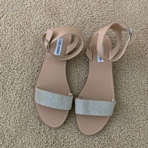 Sequence Steve Madden Sandals